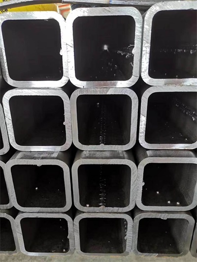 绵阳大口径无缝方矩管